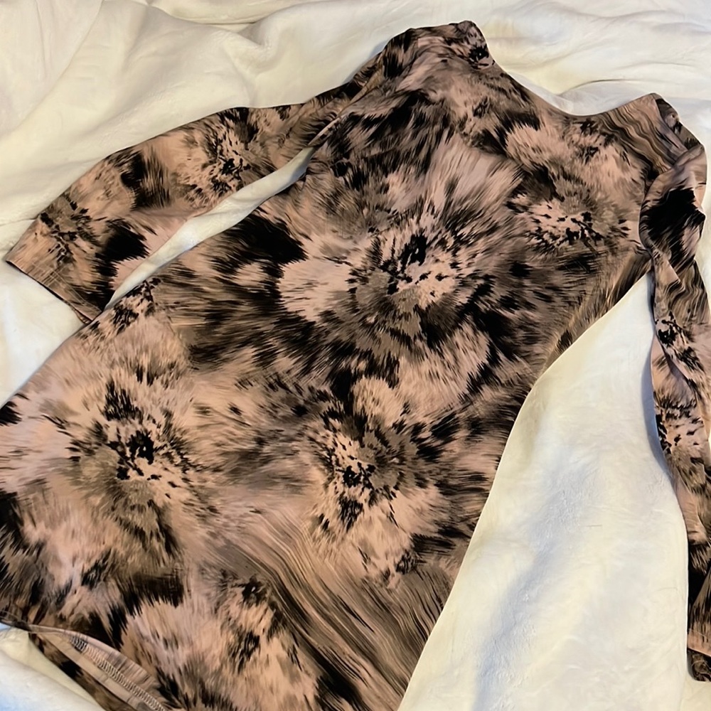 Jenifer Lopez fitted cocktail dress